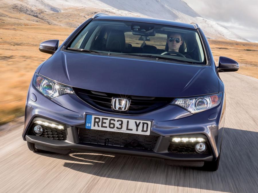  Honda Civic Tourer Sports Pack 2013 года  (фото 14 из 18)